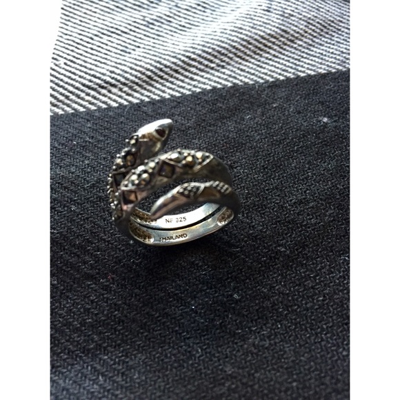 FOSSIL Winding Snake Gemstone Ring - Picture 2 of 6